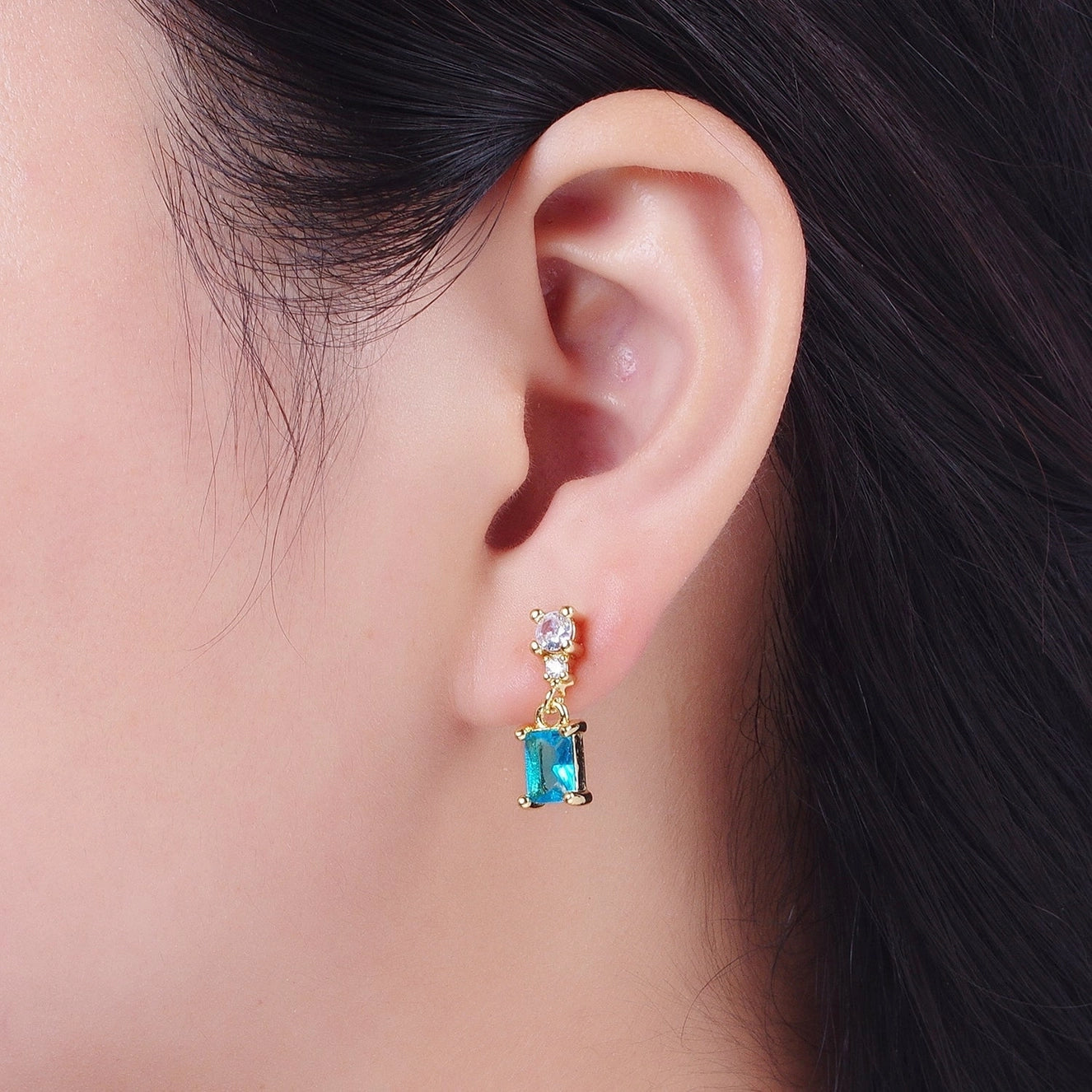 Aqua Blue Baguette Earring